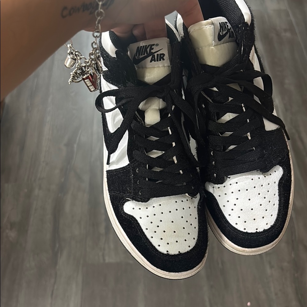 Nike Air Black and White Sneakers